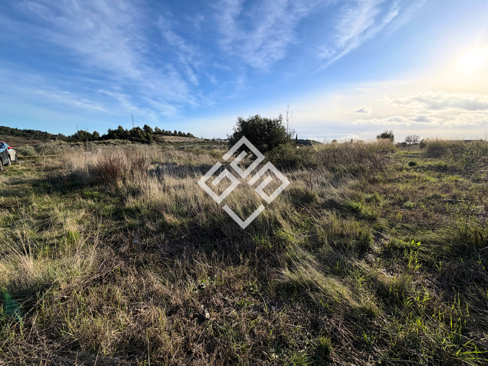 Vente Terrain Terrain viabilis� de 687m2 avec vue d�gag�e Bize minervois