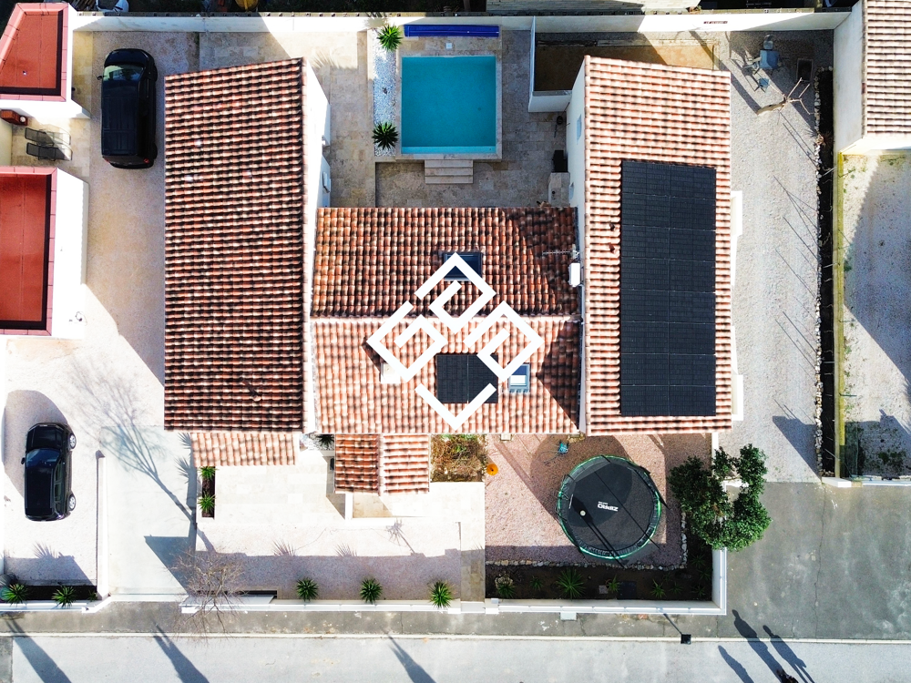 Vente Maison Ensemble immobilier d'exception avec piscine Mirepeisset
