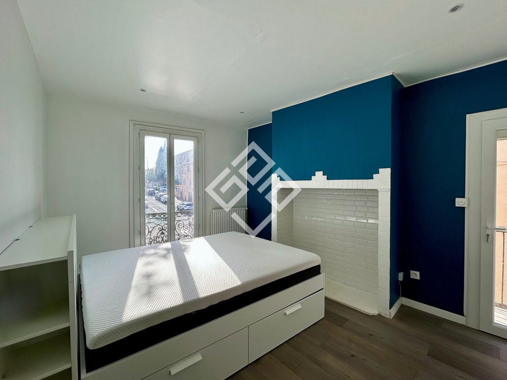 Appartement avec piscine dans le centre-ville