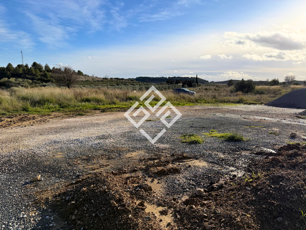 Vente Terrain Terrain viabilis� de 629 m2 avec vue d�gag�e Bize minervois