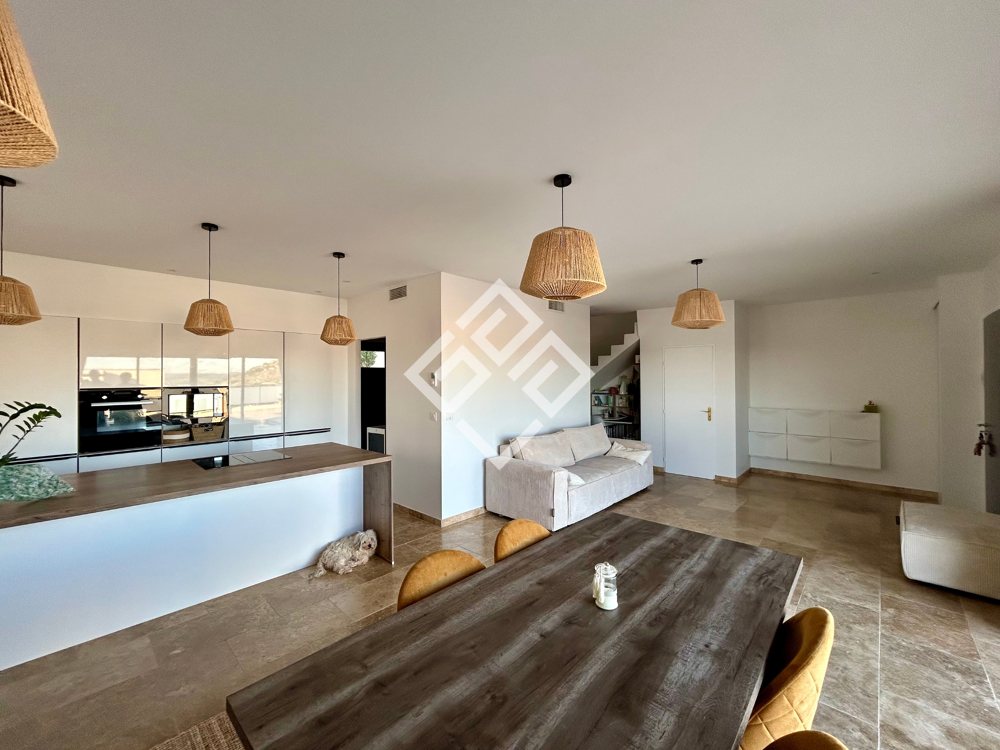 Superbe villa sur les hauteurs de Narbonne
