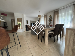  Maison  vendre 4 pices 120 m