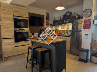  Appartement à vendre 4 pièces 97 m²