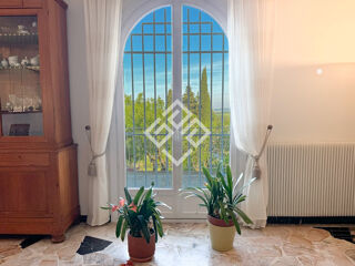  Propri�t�/ch�teau � vendre 5 pi�ces 225 m�