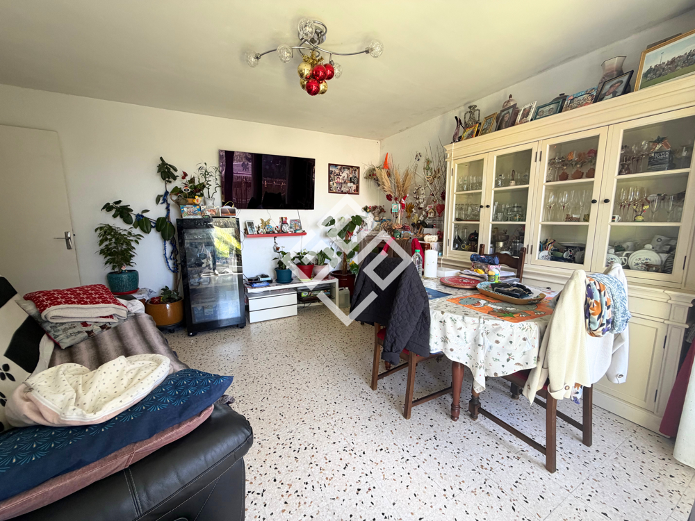 Appartement T4 avec balcon et box