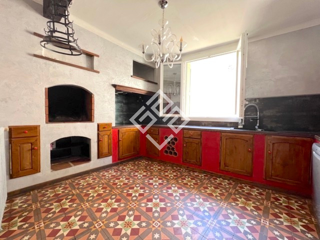  Maison � vendre 5 pi�ces 230 m�