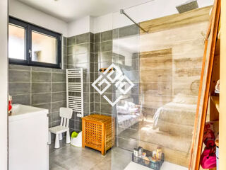  Maison � vendre 8 pi�ces 196 m�