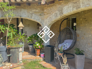  Maison � vendre 5 pi�ces 220 m�