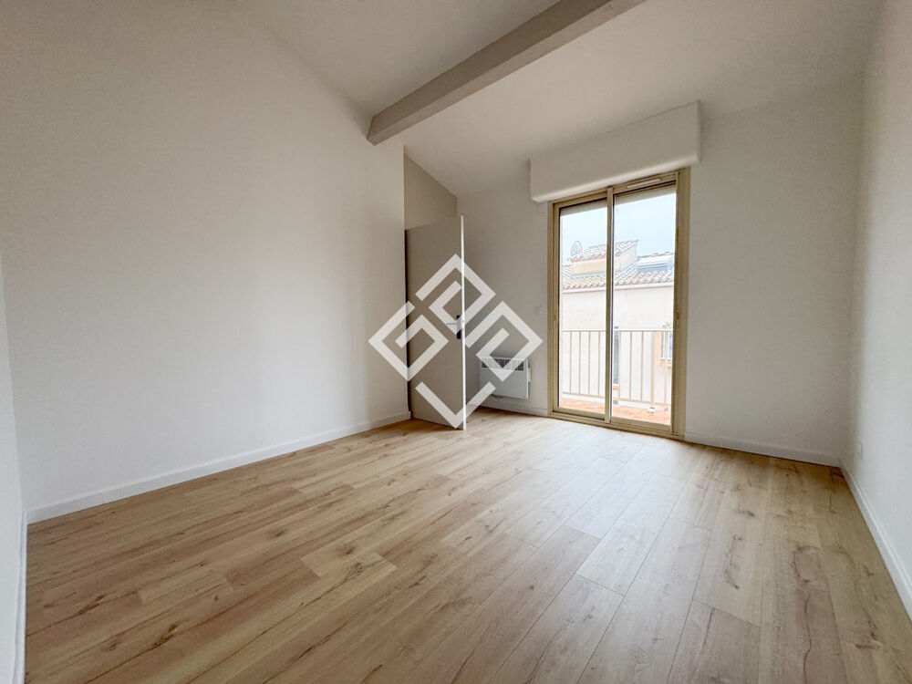Appartement T4 avec balcon Proche Halles Narbonne