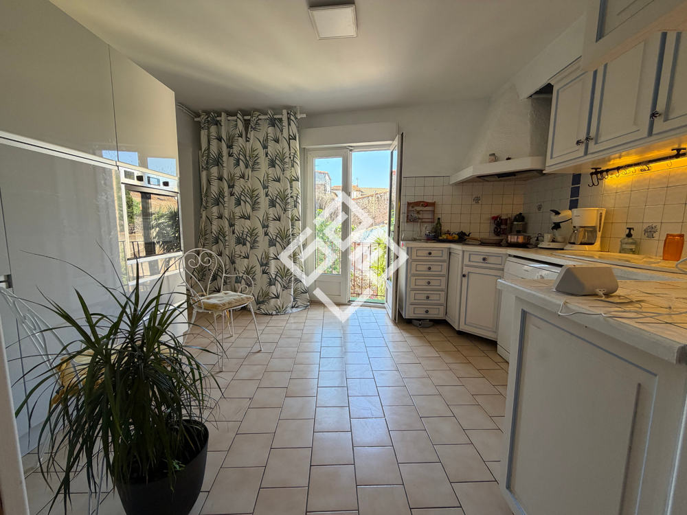 Appartement rempli de charme en plein centre avec jardin