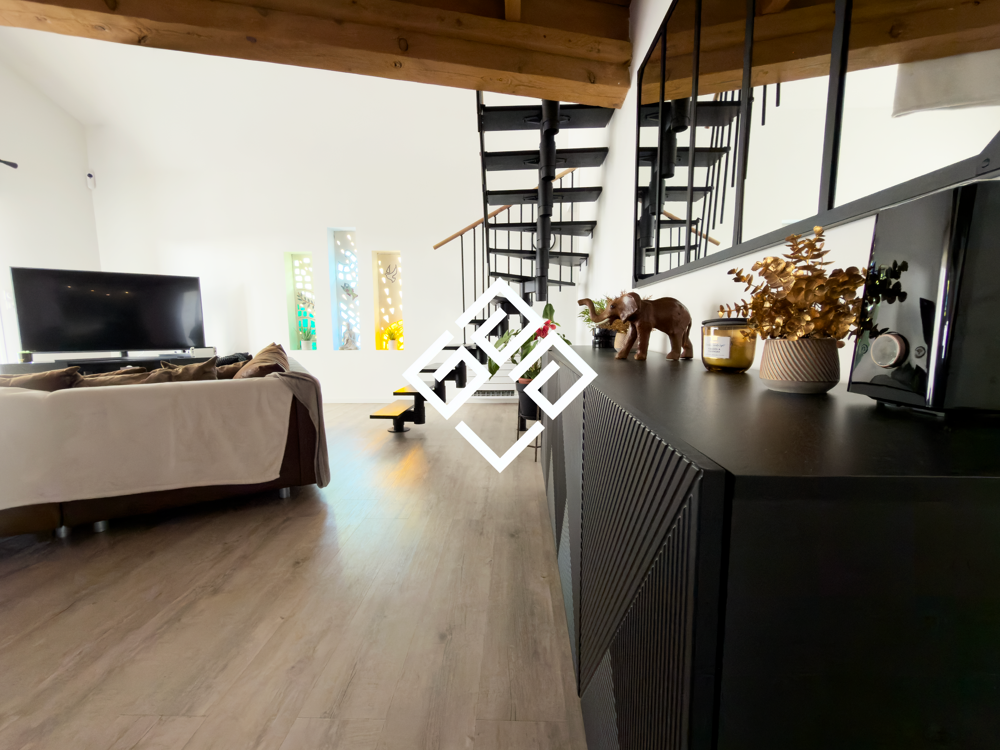 Vente Maison Ensemble immobilier d'exception avec piscine Mirepeisset