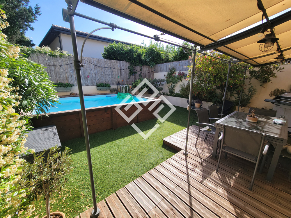 ELISE- Maison en pierre T5 entièrement rénovée
