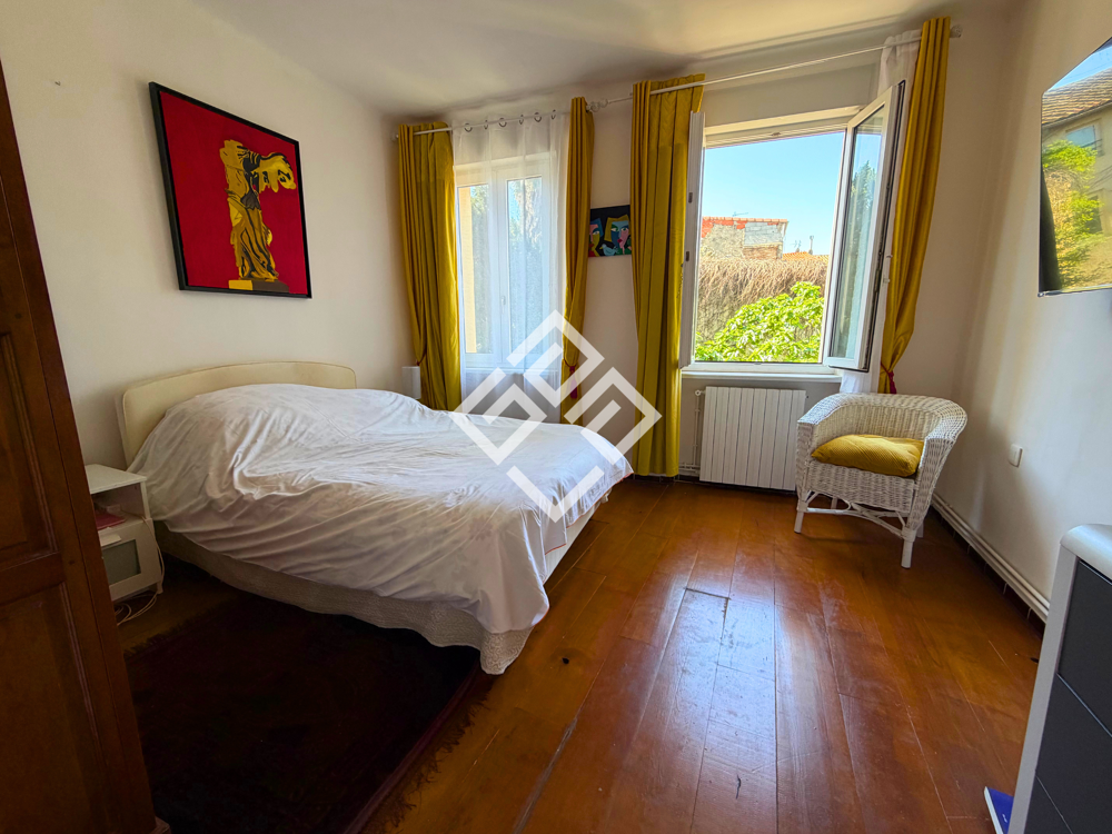 Appartement rempli de charme en plein centre avec jardin