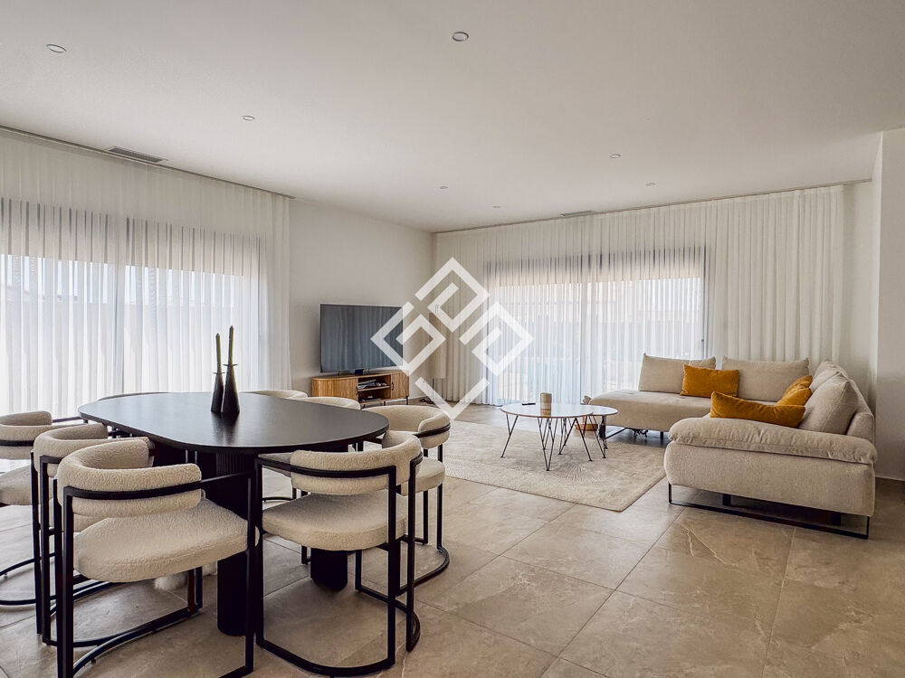 Vente Maison Une élégante villa contemporaine de plain-pied Ginestas