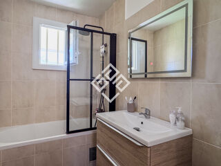  Maison � vendre 5 pi�ces 132 m� Narbonne