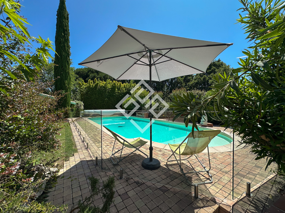 � vendre  Propri�t�/ch�teau Toulouse (31000)