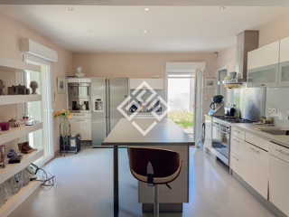  Maison  vendre 5 pices 141 m