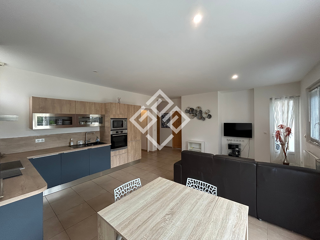  Appartement � vendre 4 pi�ces 85 m�