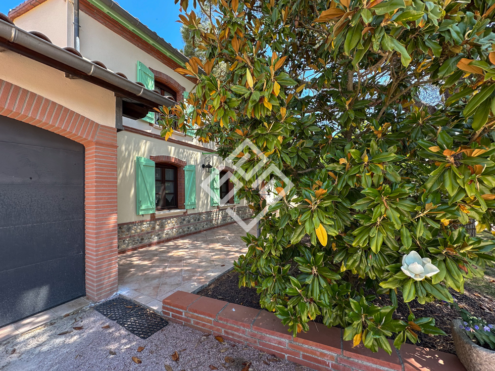 � vendre  Propri�t�/ch�teau Toulouse (31000)