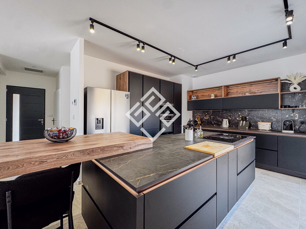 Vente Maison Une élégante villa contemporaine de plain-pied Ginestas