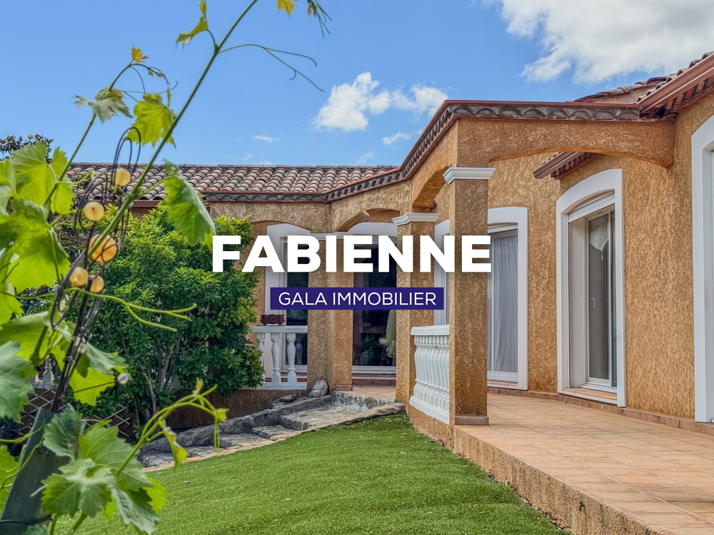 Villa de prestige avec piscine et dépendance.