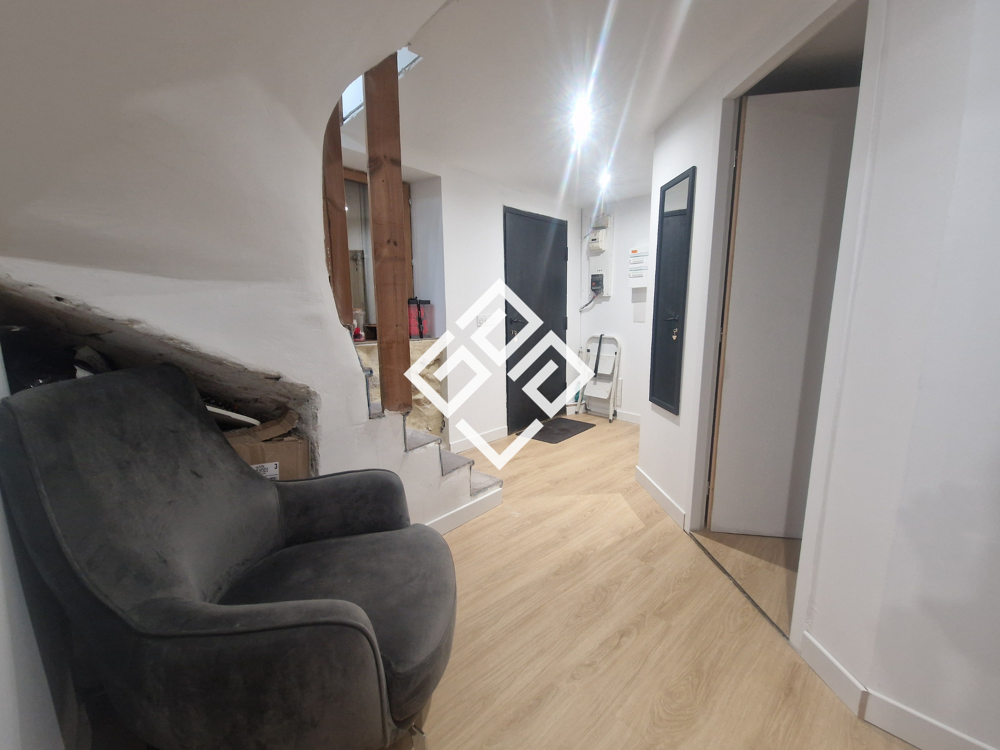 Maison de village rénovée à quelques minutes de Narbonne.