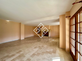  Maison  vendre 5 pices 210 m
