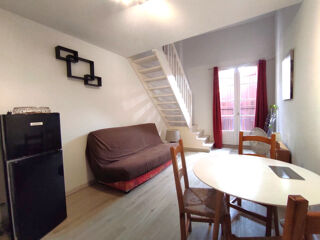  Appartement à louer 1 pièce 28 m²