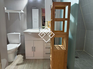  Immeuble à vendre 9 pièces 438 m²