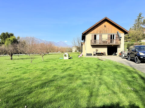   Laissaud,  maison individuelle de 92m2, 3 chambres sur grand terrain arbor� de 2000m2 Maison - 4 pi�ce(s) - 93 m�