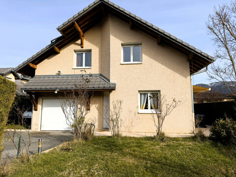   La ravoire, dans quartier calme et r�sidentiel, belle maison individuelle 4 chambres Maison - 5 pi�ce(s) - 106 m�