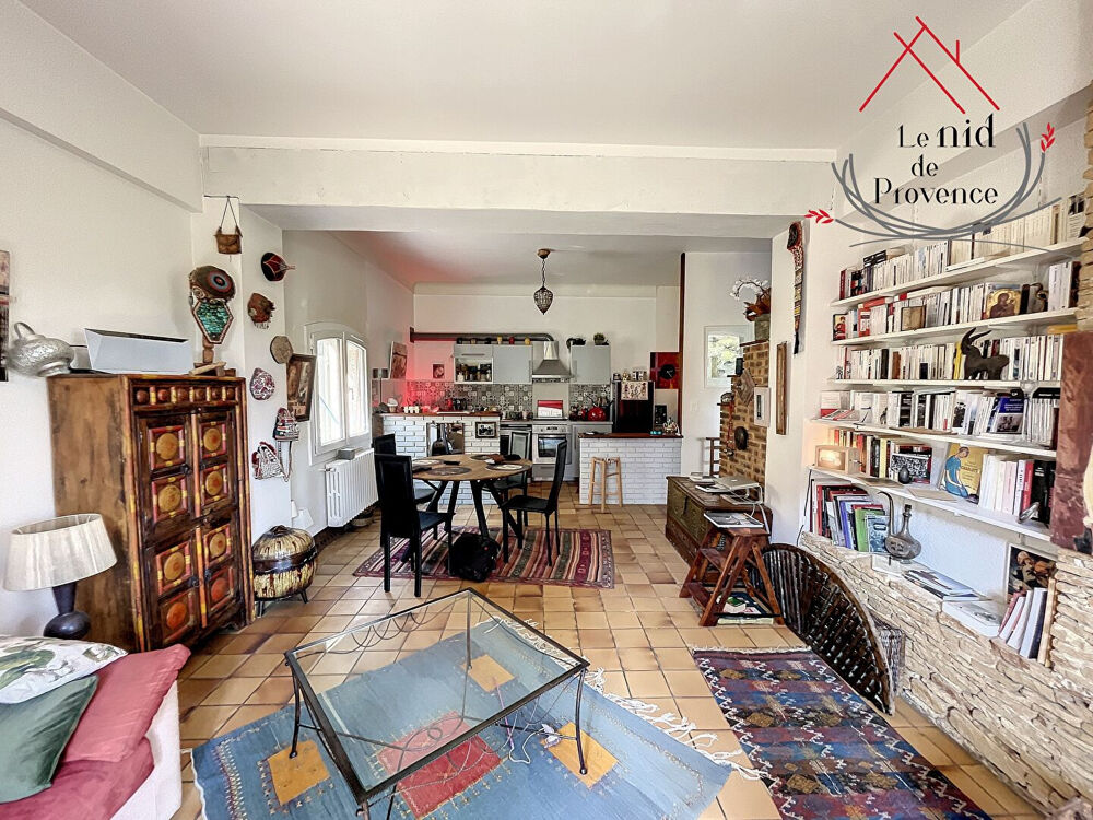 Vente Appartement INVESTISSEURS : Appartement à Orange avec jardin et places de stationnement pour une rentabilité immédiate Orange