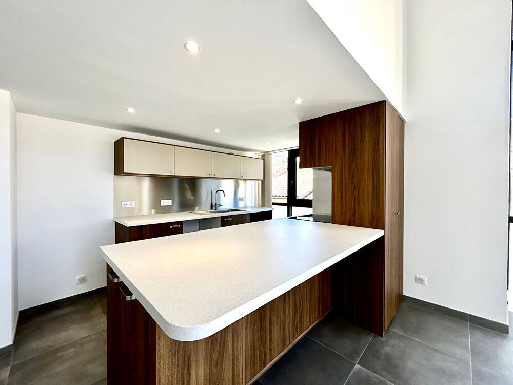 Location Appartement A louer - Duplex T4 rénové avec ascenseur ? Centre-ville d'Orange Orange