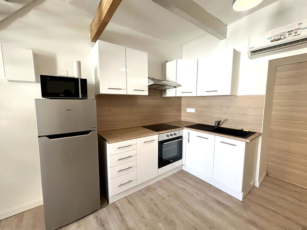 Location Appartement A LOUER - T2 MEUBLÉ RÉNOVÉ PROCHE CENTRE-VILLE - ORANGE Orange