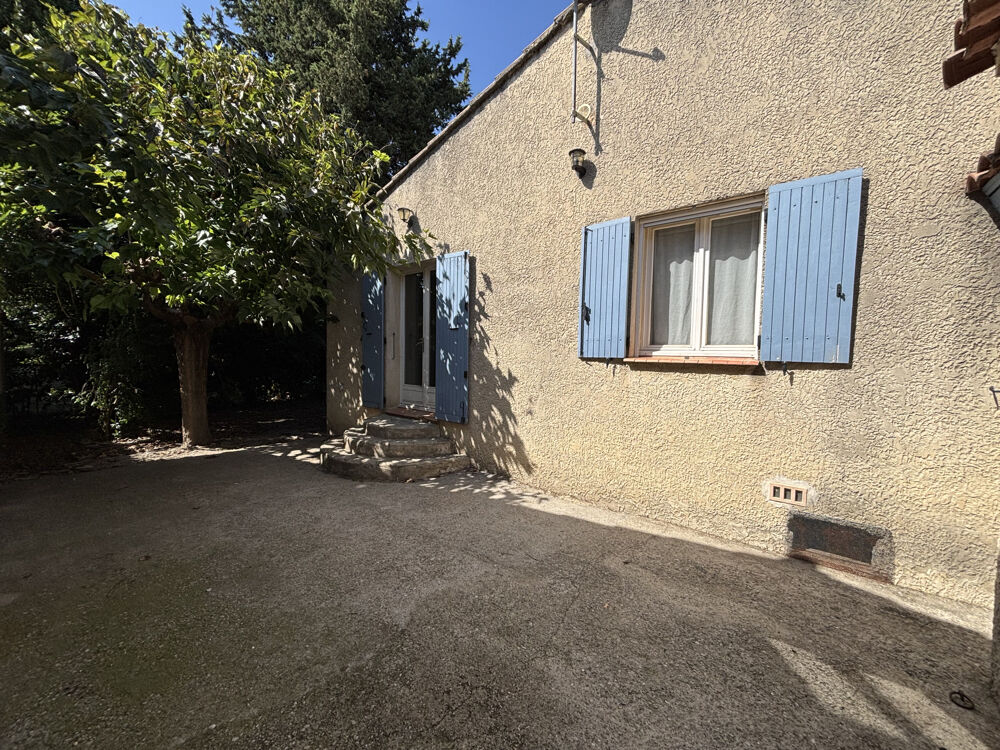 Maison 3 pièces plain-pied avec garage et jardin