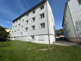  Immeuble � vendre 583 m�