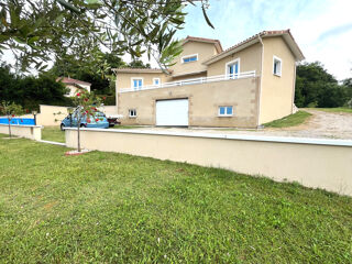  Maison � vendre 8 pi�ces 225 m�