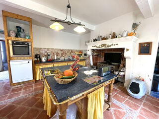  Propri�t�/ch�teau � vendre 7 pi�ces 276 m�