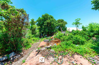  Terrain  vendre 890 m