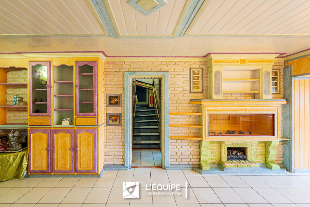 Maison T7 secteur Bas de Moufia - SAINTE-CLOTILDE