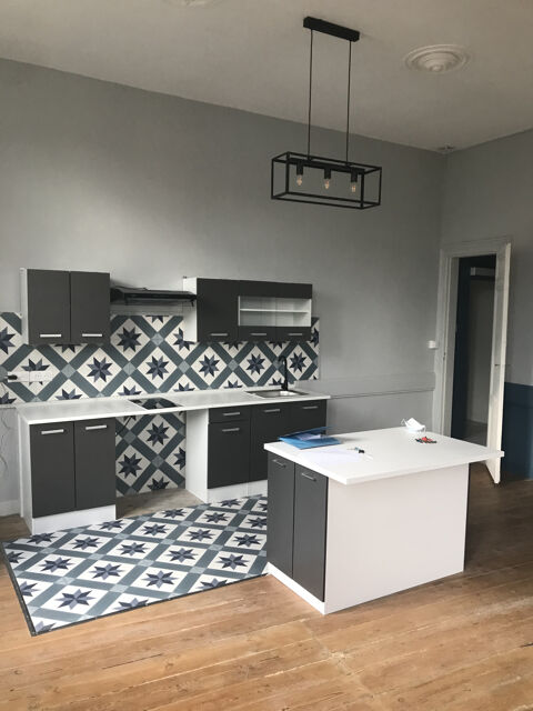   BEAU T2 RIONS Appartement - 2 pice(s) - 70 m