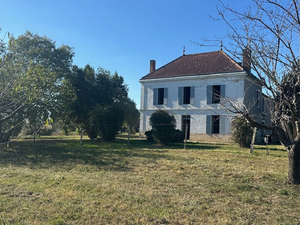 Ensemble immobilier sur les hauteurs de CADILLAC