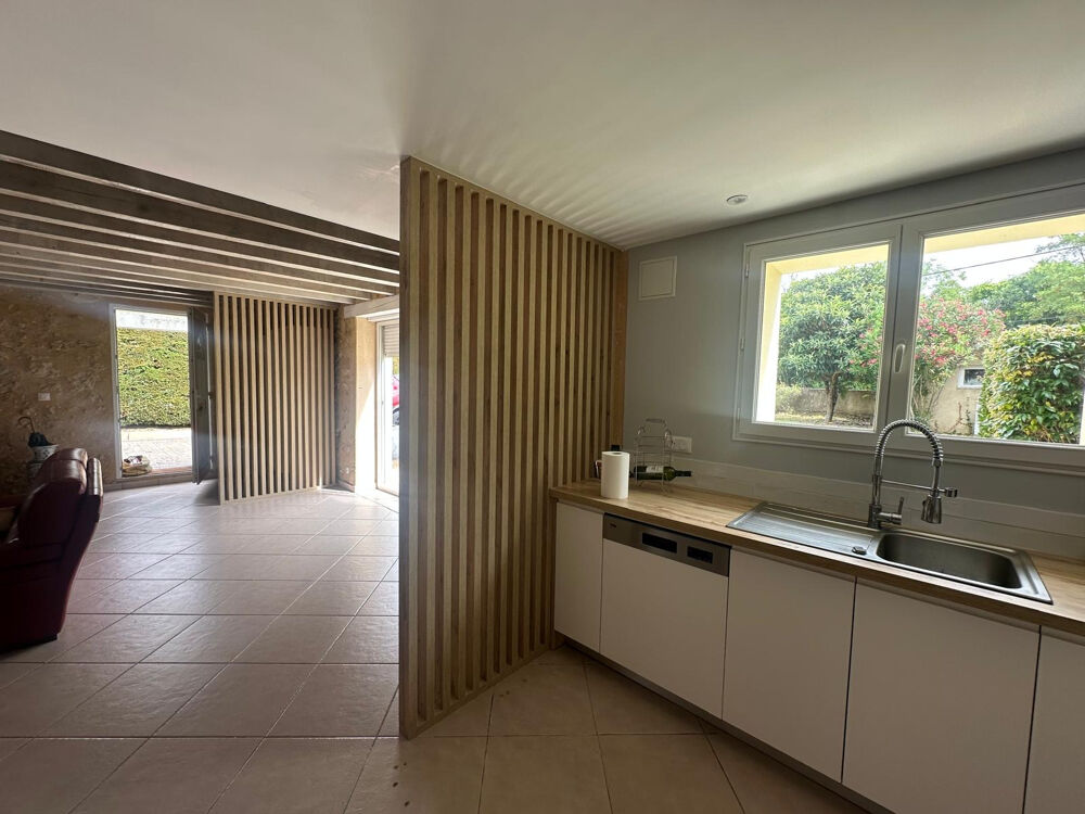 Vente Maison Maison en pierre Rénovée - 4 chambres Béguey Beguey