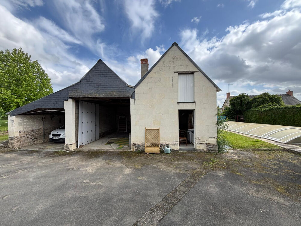 Maison avec dépendances et piscine à Mazé Milon