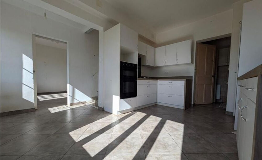 Vente Maison Maison familiale de 115 m2 avec bâtiment de 82.5 m2  et  terrain de 1246 m2 Vimarce