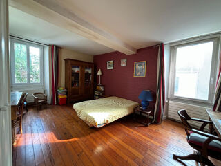  Maison � vendre 7 pi�ces 220 m�