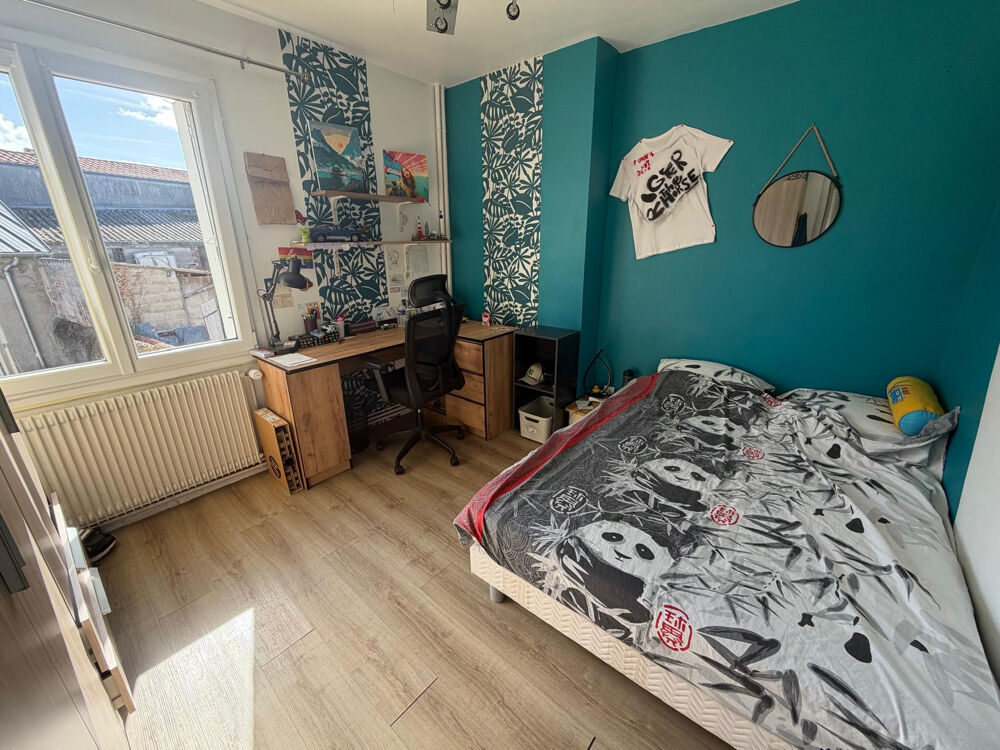 Vente Maison Maison de bourg familiale avec dépendance à Saint Laurent de la Plaine Mauges sur loire
