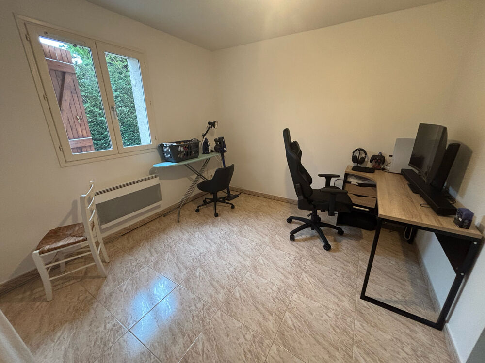 Vente Maison Maison de plain-pied   3 chambres   Proche commodités Tierce