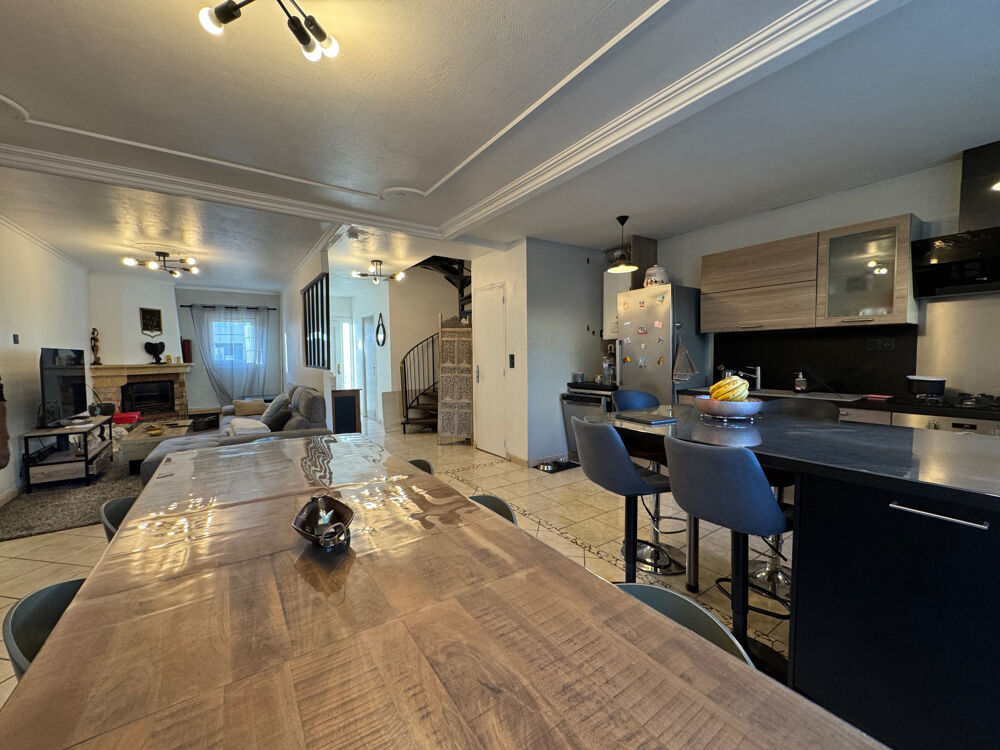 Maison familiale 106 m2 4 chambres Garage Jardin