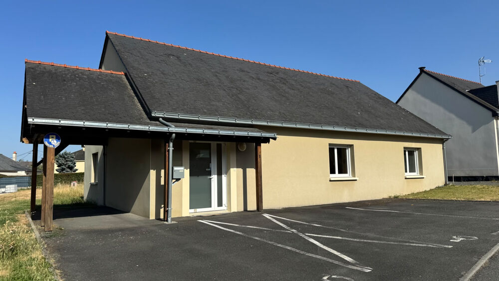 Local 128 m2 transformable en habitation terrain 500 m2 proche Angers